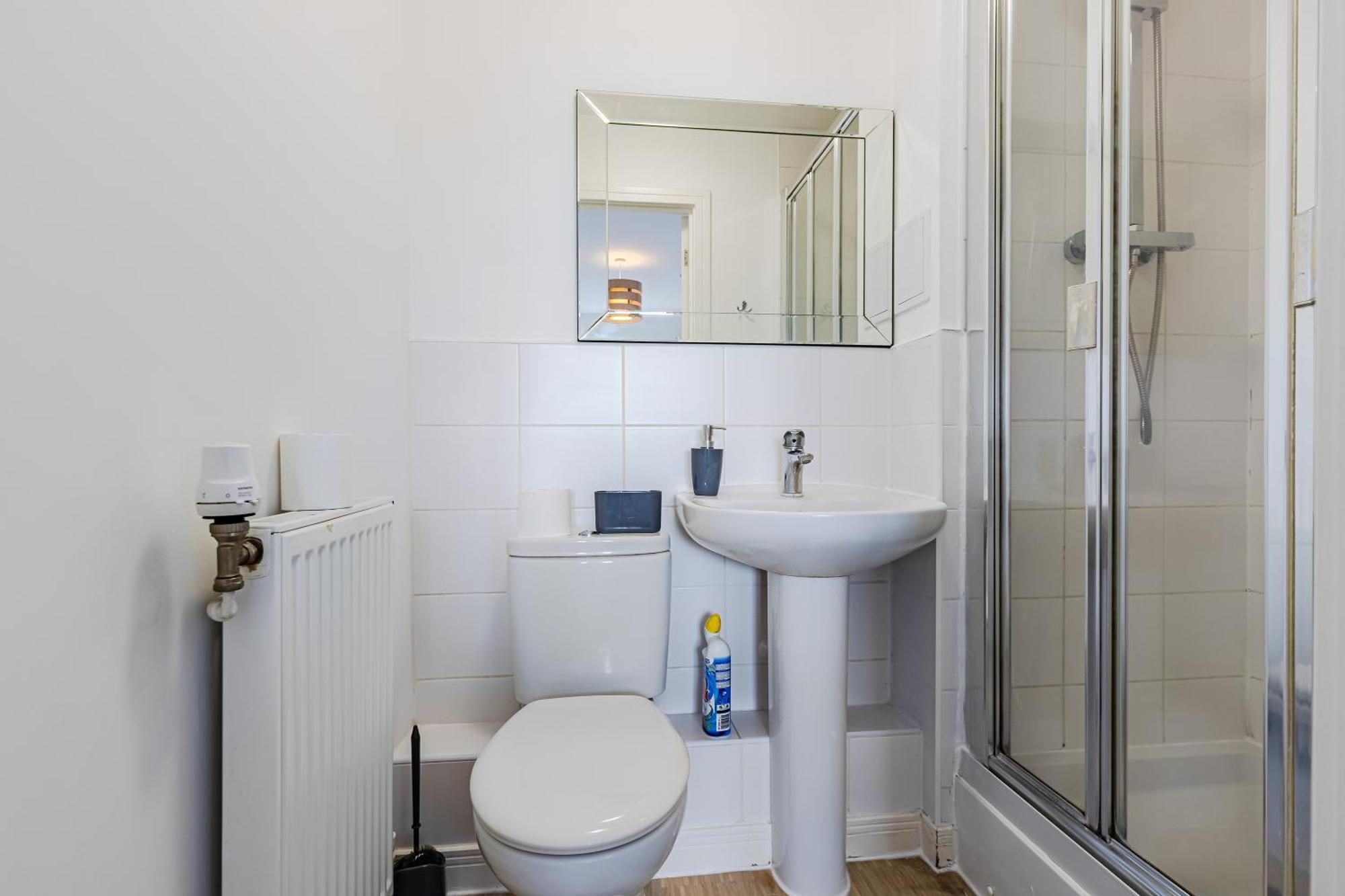 3 Bedroom Swanley House Экстерьер фото