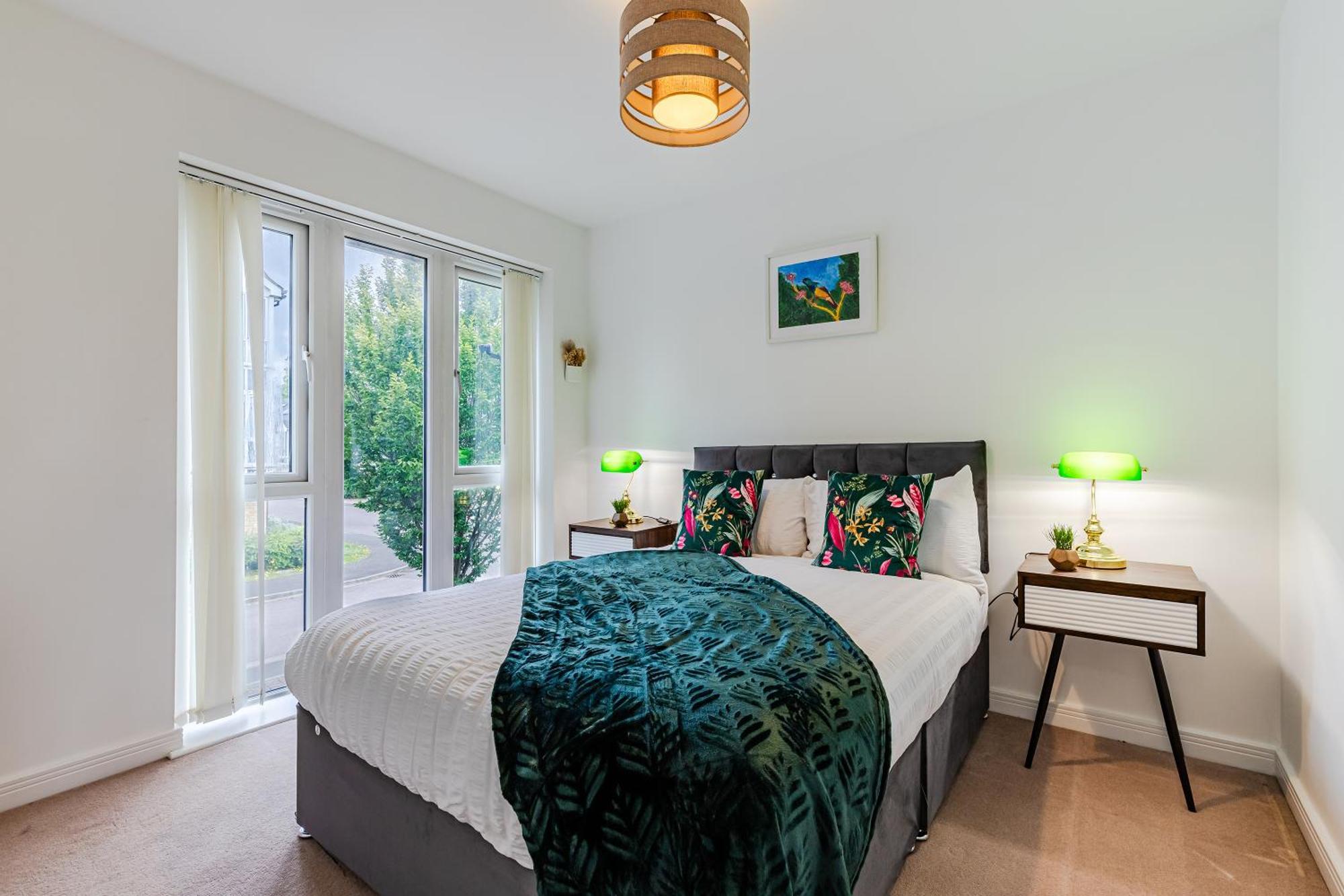 3 Bedroom Swanley House Экстерьер фото